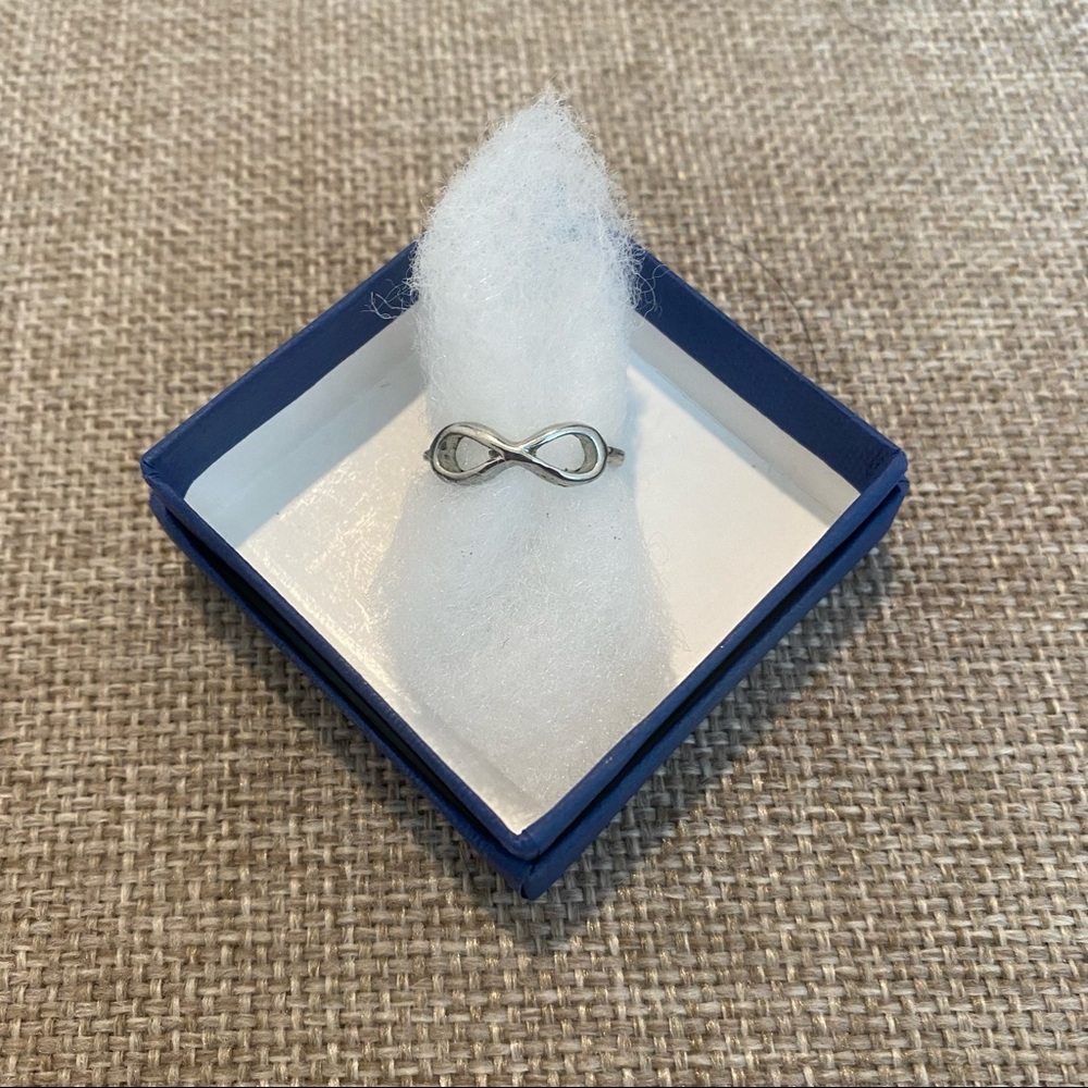 Silver Infinity Ring Size 6